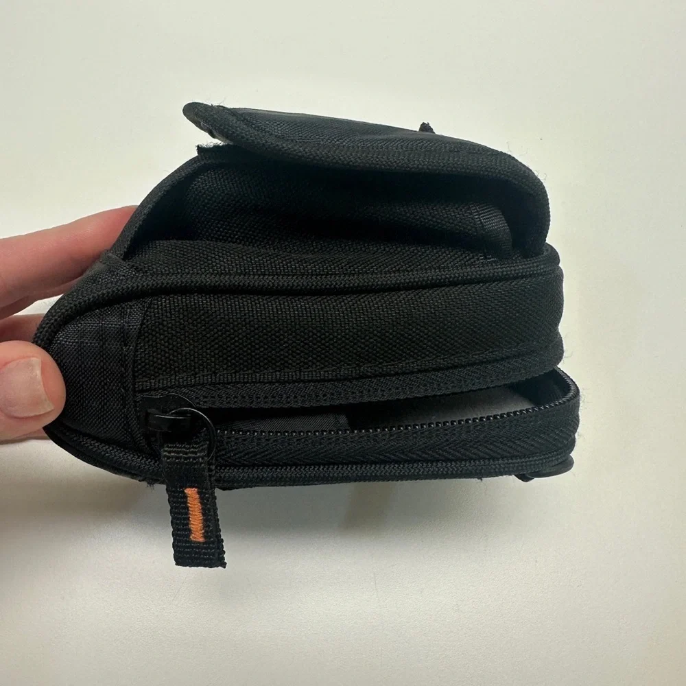 Lowepro Compact Ridge 30 Camera Case – Excellent Condition